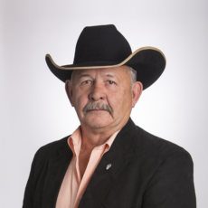 Ross Racine (Blackfeet) Ross Racine (Blackfeet)